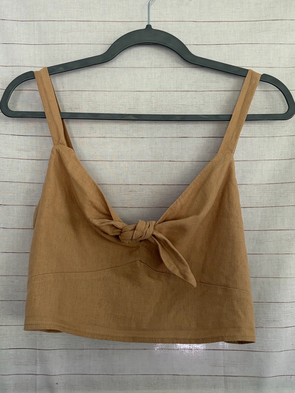 Universal Thread Camel Brown Tie-Front Crop Top